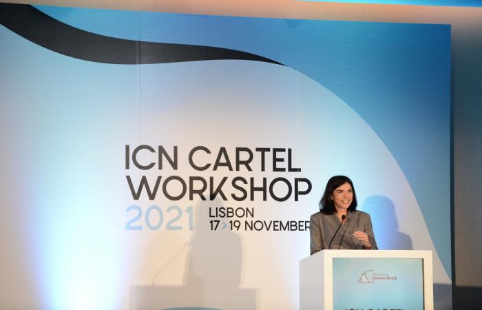 Margarida Matos Rosa no púlpito do ICN Cartel Workshop 2021 em Lisboa
